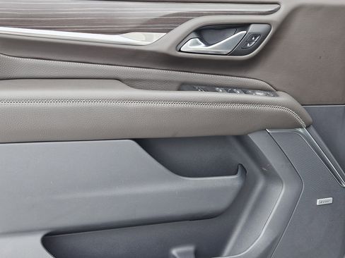 Used 2022 GMC Yukon XL Denali image 25