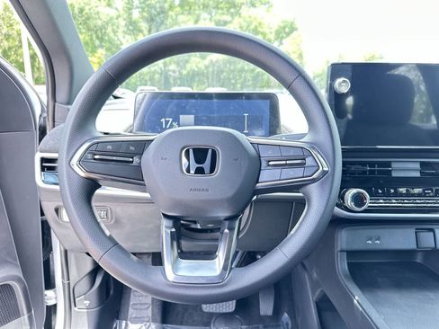 New 2026 Honda Prologue EX image 18