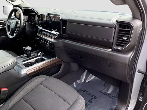 Used 2024 Chevrolet Silverado 1500 RST w/ All Star Edition Plus image 31