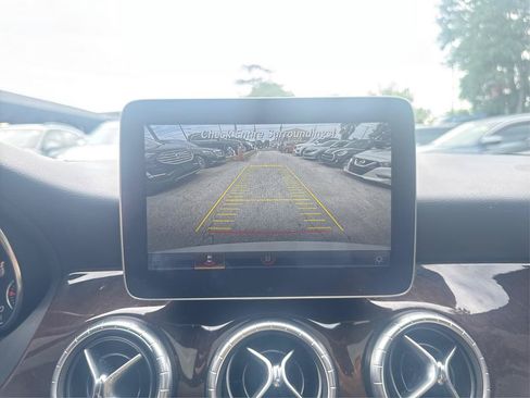Used 2017 Mercedes-Benz CLA 250 image 21