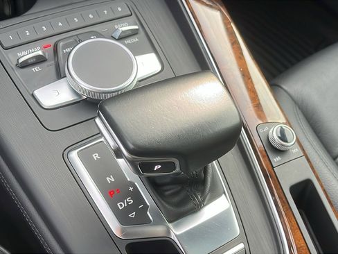 Used 2019 Audi A4 2.0T Premium Plus w/ Premium Plus Package image 17