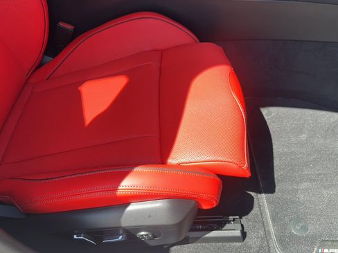 Used 2026 BMW M5 w/ Carbon Package image 25