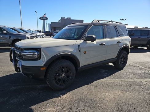 New 2025 Ford Bronco Sport Badlands w/ Sasquatch Badlands Package image 5