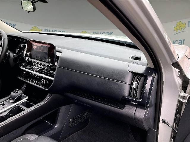 Certified 2024 Nissan Pathfinder SV w/ Cargo Package AWD/4WD image 13