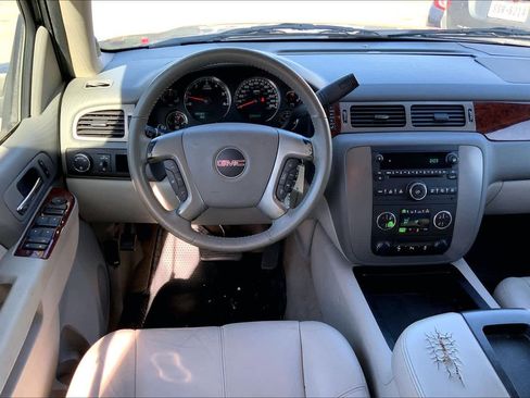 Used 2013 GMC Yukon XL SLT image 5