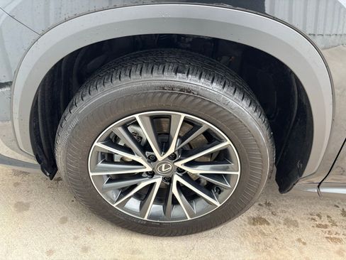 Used 2025 Lexus NX 350h 350h Premium image 12