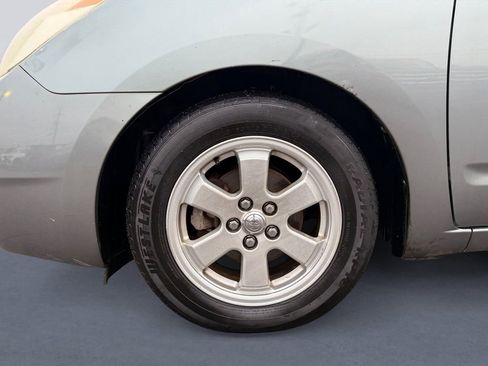 Used 2005 Toyota Prius image 9