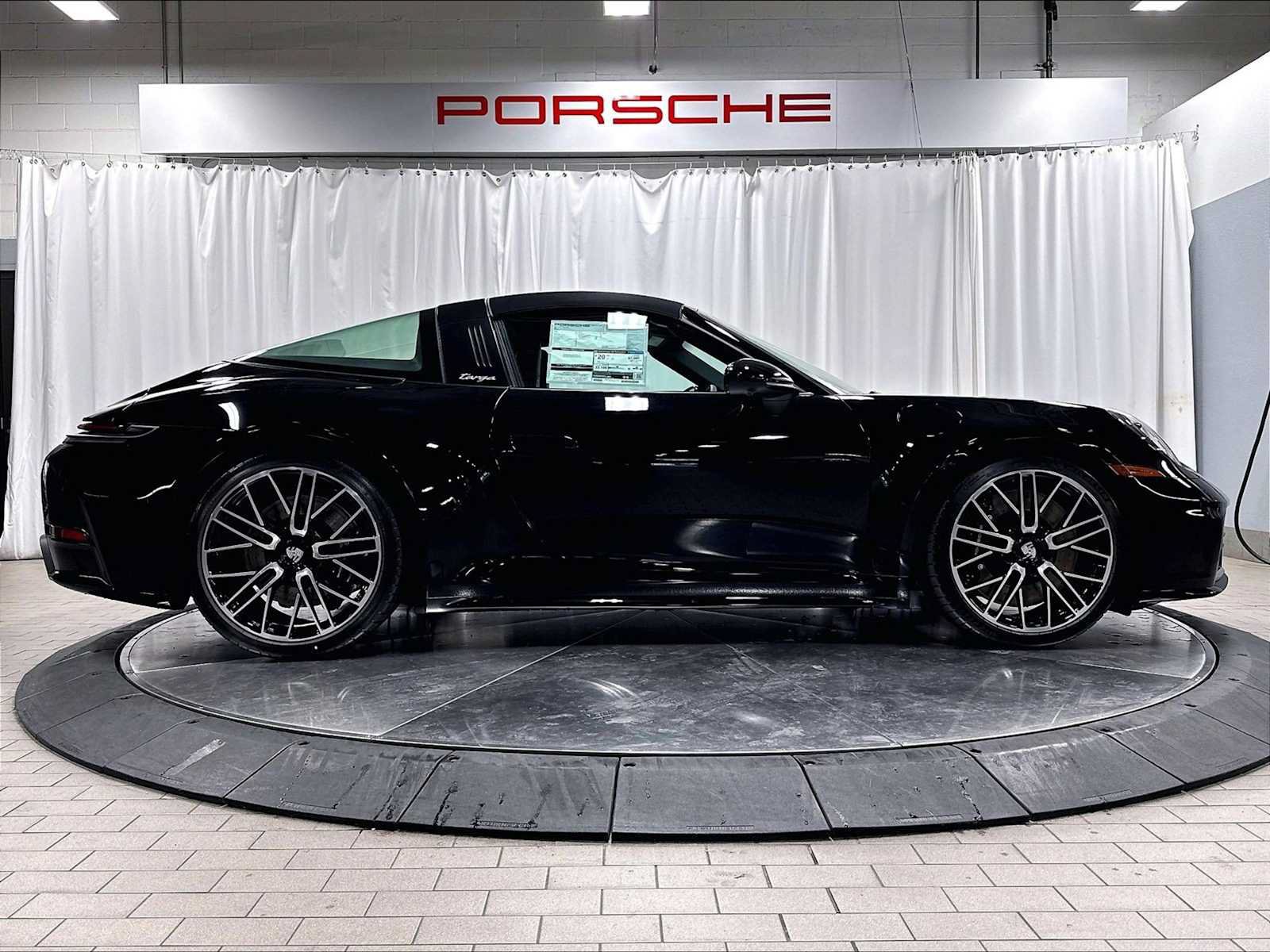 Used 2026 Porsche 911 Targa 4S AWD/4WD image 10