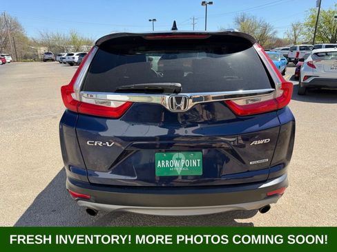 Used 2019 Honda CR-V Touring image 5
