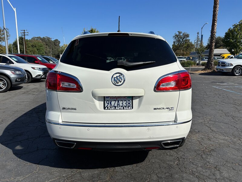 Used 2015 Buick Enclave Leather AWD/4WD image 4