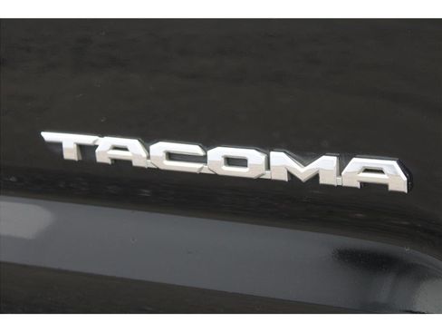 Used 2023 Toyota Tacoma TRD Off-Road image 35