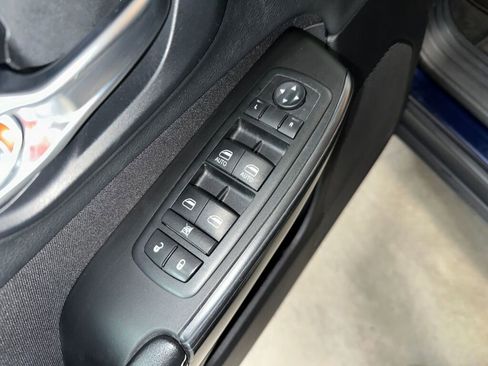 Used 2014 Jeep Cherokee Latitude image 7