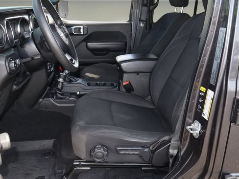 Used 2022 Jeep Wrangler Unlimited Sport AWD/4WD image 11