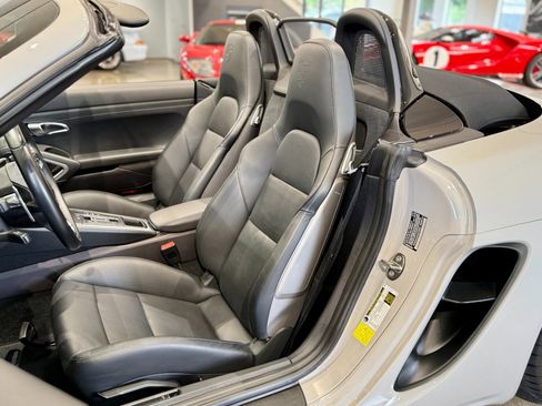 Used 2022 Porsche 718 Boxster GTS RWD image 49