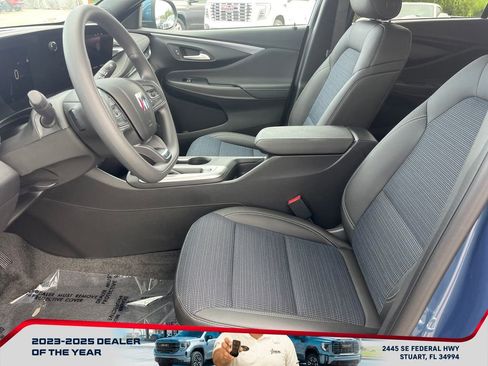 New 2026 Buick Envista Preferred image 9