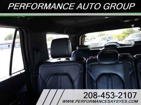 Used 2019 Ford Expedition Max Limited AWD/4WD image 9