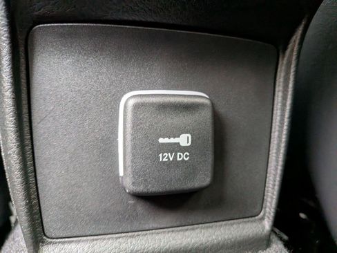 New 2026 Jeep Compass Limited w/ Sun, Sound & Navigation Group AWD/4WD image 28