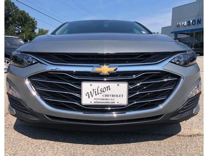New 2025 Chevrolet Malibu LT