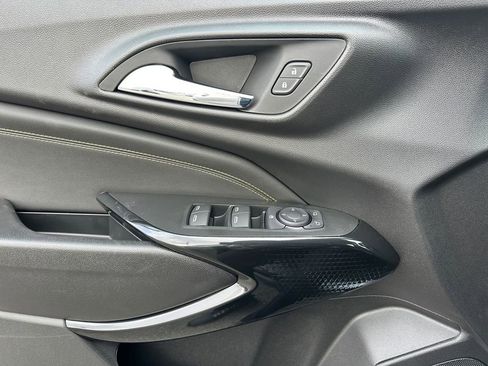 New 2026 Chevrolet Trax LT w/ LT Convenience Package image 11