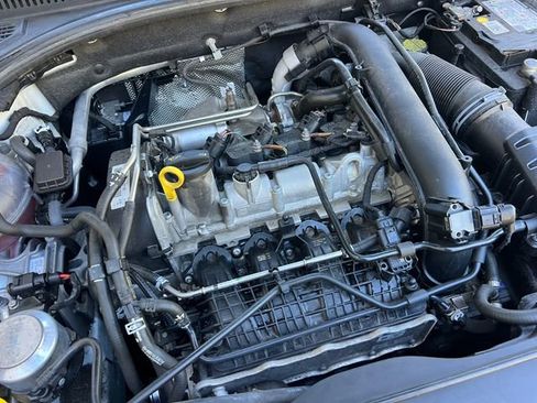 Used 2021 Volkswagen Jetta SE image 33