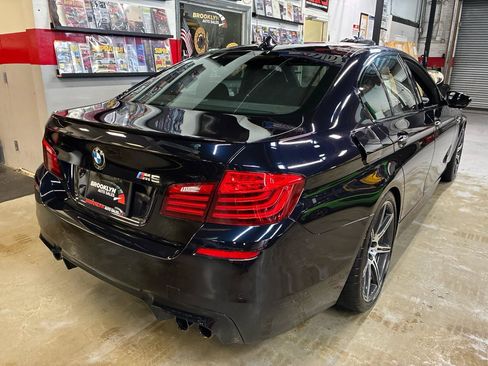 Used 2016 BMW M5 RWD image 9