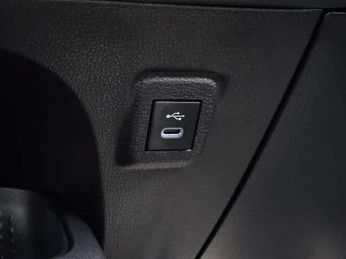 Used 2026 Toyota Corolla LE FWD image 32