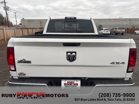 Used 2018 RAM 2500 Big Horn w/ Harvest Edition image 6