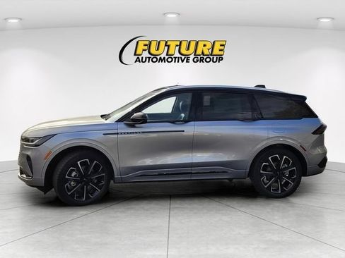 New 2026 Lincoln Nautilus Reserve AWD/4WD image 7