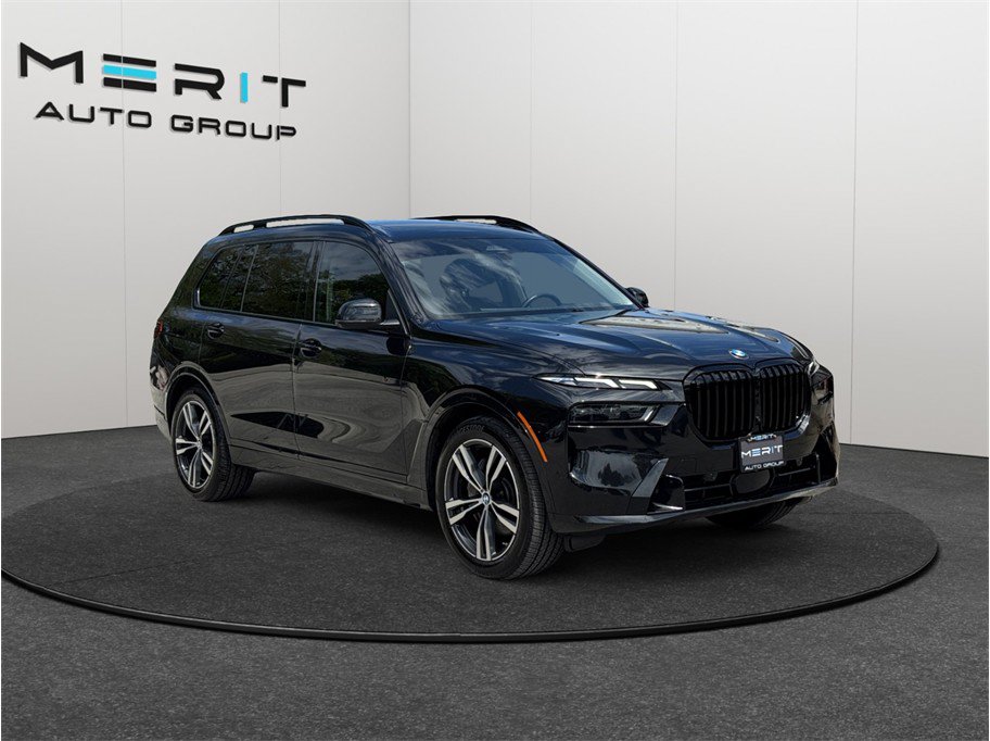 Used 2023 BMW X7 xDrive40i AWD/4WD image 1