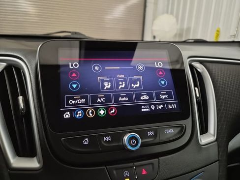 Used 2023 Chevrolet Malibu LT image 32