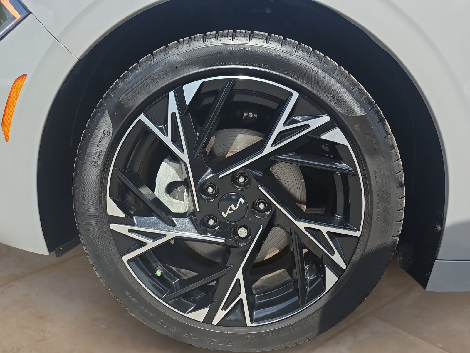Certified 2025 Kia K5 GT-Line w/ GT-Line Premium Package FWD image 29