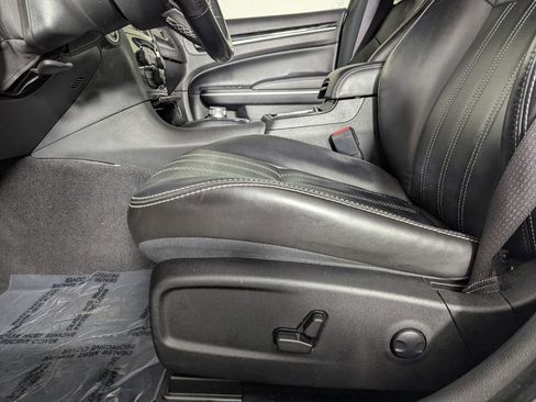 Certified 2022 Chrysler 300 S w/ Safetytec Plus Group image 19