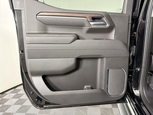 New 2026 GMC Sierra 1500 SLT w/ SLT Premium Plus Package image 19