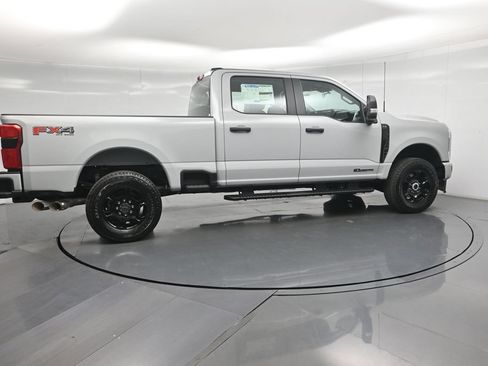 New 2026 Ford F250 XL w/ STX Appearance Package AWD/4WD image 23