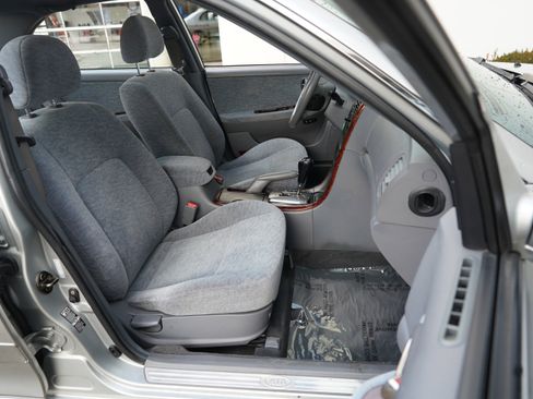 Used 2005 Kia Optima EX image 25