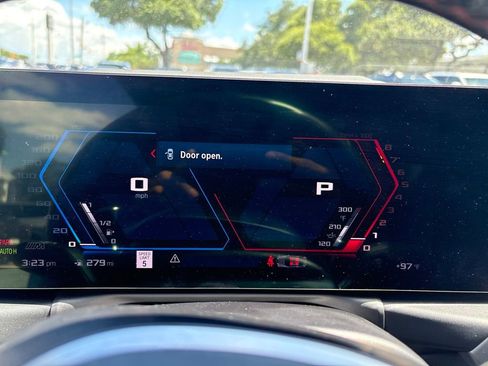 Used 2023 BMW M2 w/ Lighting Package RWD image 13