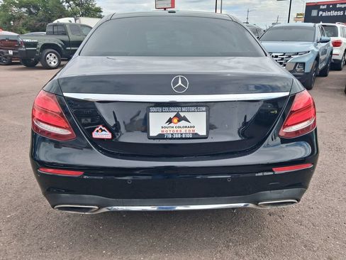 Used 2017 Mercedes-Benz E 300 4MATIC image 6
