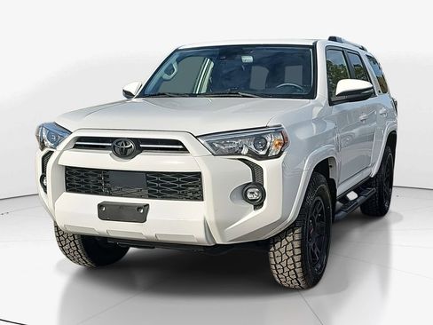 Used 2021 Toyota 4Runner SR5 Premium image 9