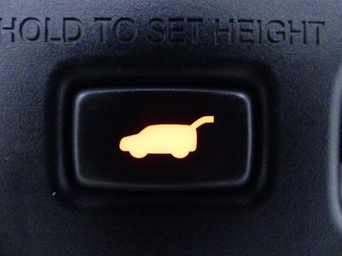 Used 2023 Acura MDX A-Spec image 30