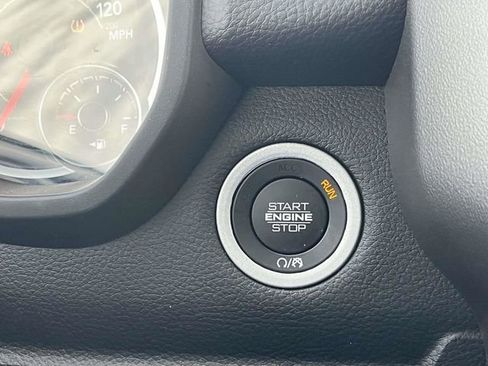 Used 2022 RAM 1500 Big Horn image 32