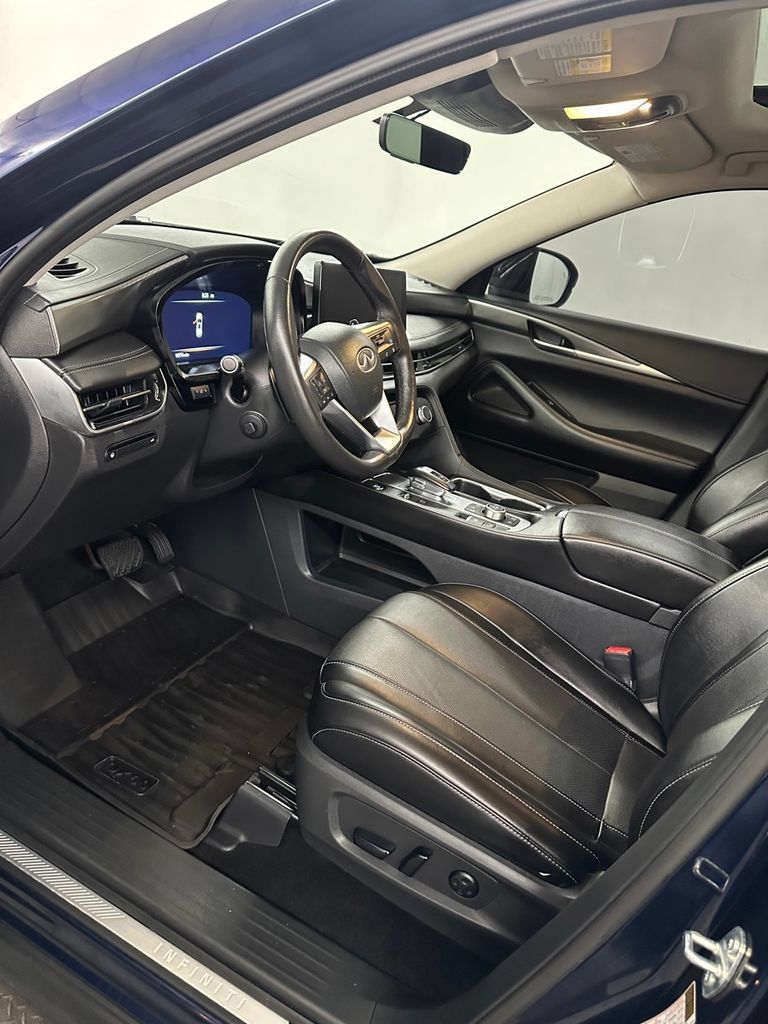 Used 2024 INFINITI QX60 Luxe AWD/4WD image 10
