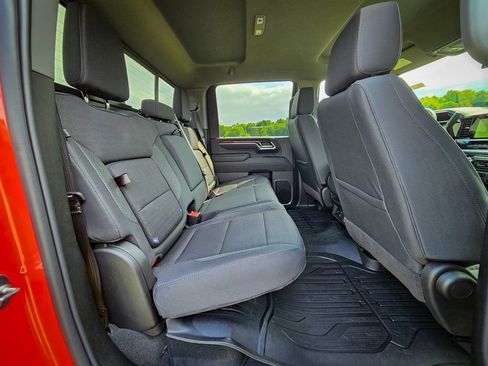 New 2026 GMC Sierra 3500 SLE w/ SLE Value Package AWD/4WD image 39