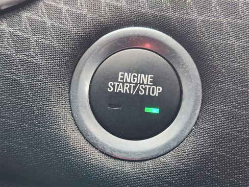 Used 2024 Chevrolet Malibu LT image 21