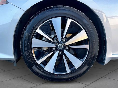 Used 2022 Nissan Altima 2.5 SL image 11