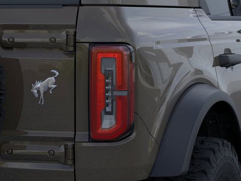 New 2026 Ford Bronco Badlands AWD/4WD image 23