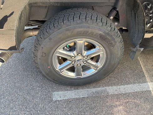 Used 2024 Ford F150 XLT w/ FX4 Off-Road Package image 11