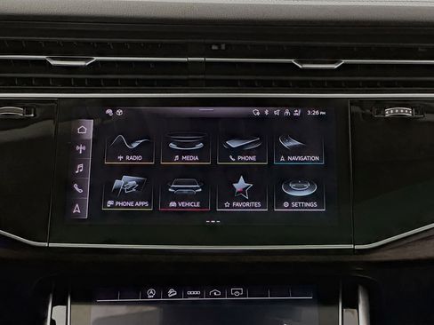 Used 2023 Audi Q7 3.0T Premium Plus image 12