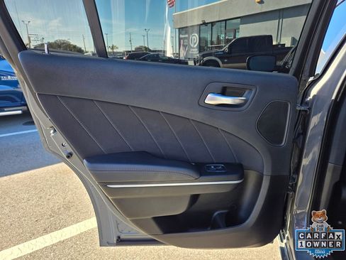 Used 2023 Dodge Charger SXT image 36