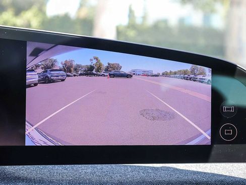 Used 2025 Lucid Air Pure RWD image 24