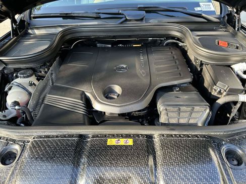 Certified 2025 Mercedes-Benz GLE 450 4MATIC image 54